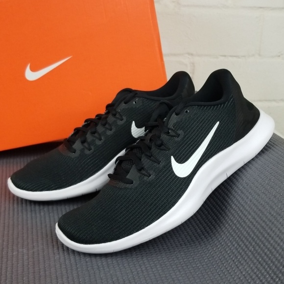 Nike Shoes - Nike Flex RN 2018 Womens Size 9